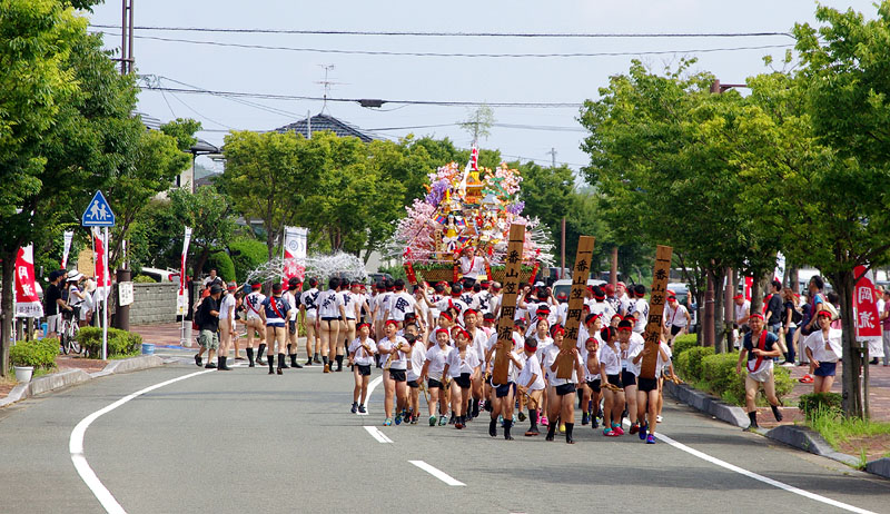【七】 三番山笠新町流の流れ舁き 〜岡流と遭遇 / しおさい通り〜