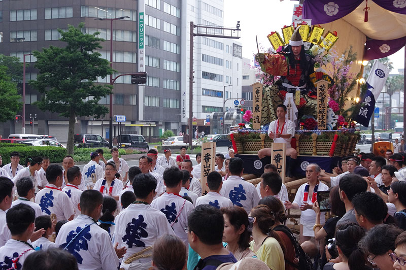 東流の舁き山【弐】 ~祝い目出度の斉唱~ 17:30