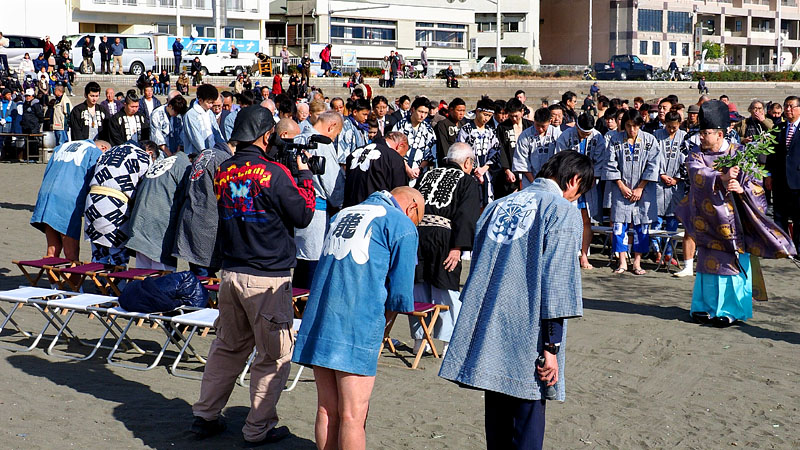 新成人と役員長老のお祓い