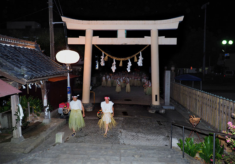西中区の総社入り 【弐】 〜石鳥居前に集結〜