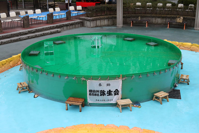 寒禊の準備が完了した水槽 08:48