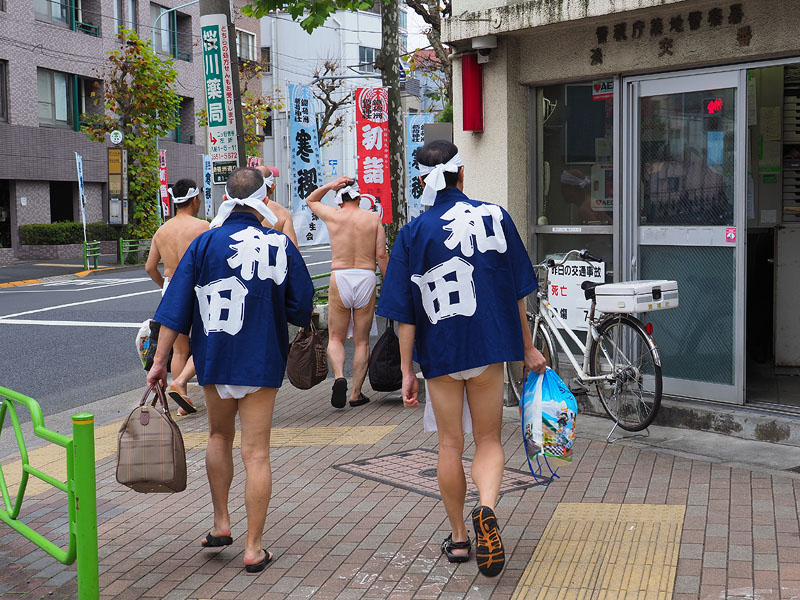 湊交番前 10:25
