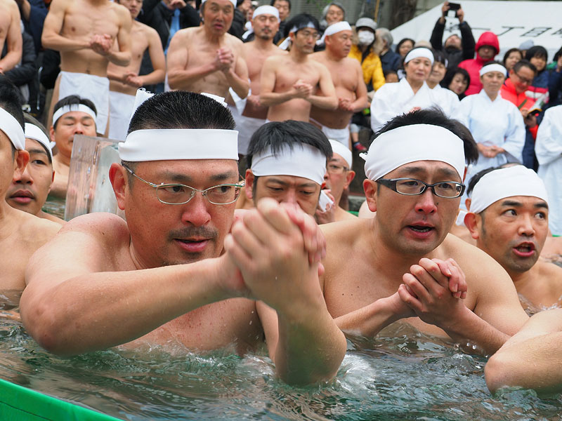 寒中水浴【七】 〜第一陣最初の禊〜 11:18