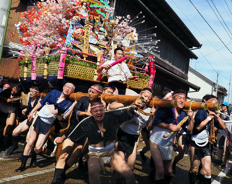 【拾】 追い山 〜気合いの急旋回!〜