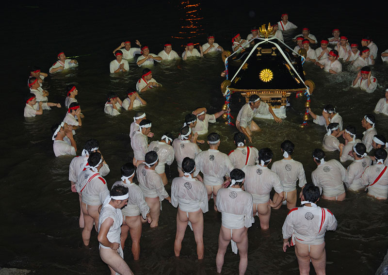 川組の還御神輿 【拾四】 〜上陸地点に到着〜 17:58