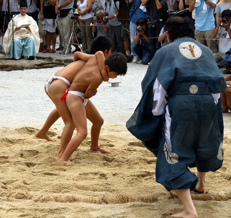 首投げ決まるか!