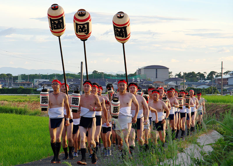 【参】 岡流の裸参り 〜在自区接待所に向かう〜 18:53