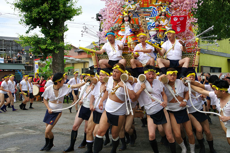 【四】 二番山新町流の宮入り 〜右旋回!〜