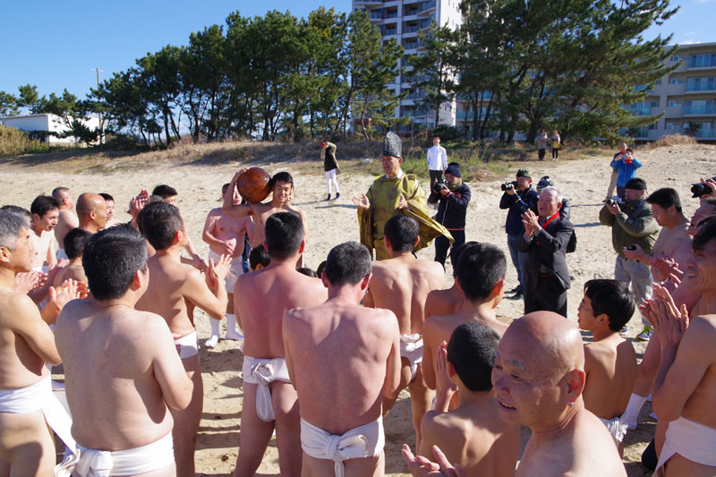 宮司の前に集合 11:20