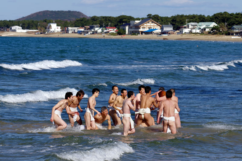 福間浦・浜の玉せり【七】　〜福岡のリゾート海岸の裸祭！〜