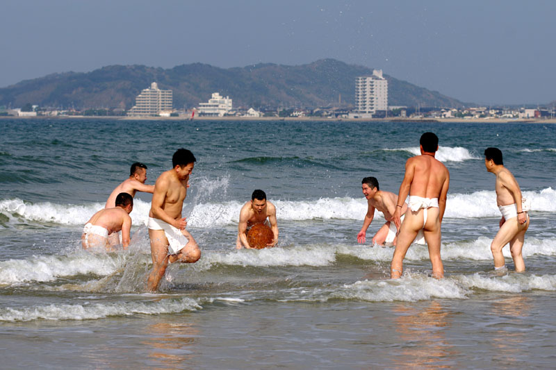 福間浦・浜の玉せり【拾】