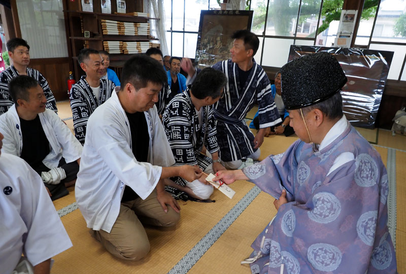 最後に「本くじを引く岡流、結果は二番