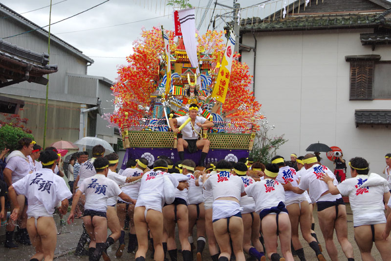 【六】 一番山新町流の宮出し