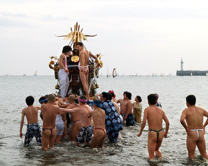 小動會の神輿