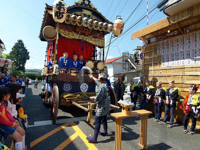 榎本羽元頭による塩のお清め