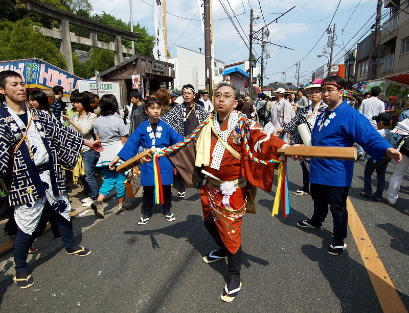 住吉神社前の拍子木