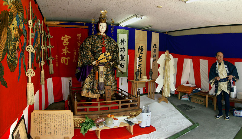 住江町人形場の全景
