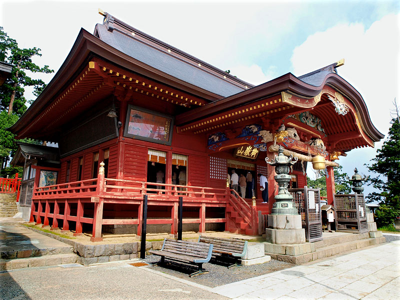 武蔵御嶽神社拝殿