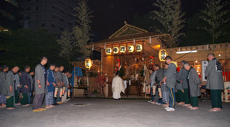 宮元の遷霊祭 2008.5.2 19:00