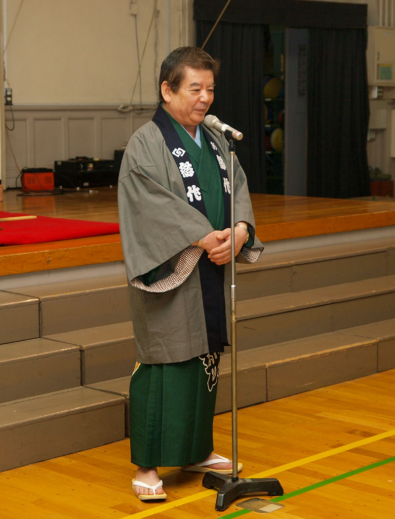 高安雄次郎総代の挨拶