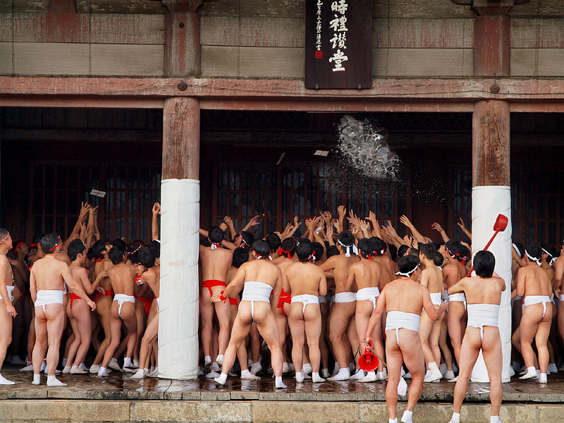 濡れ鼠の護符争奪戦