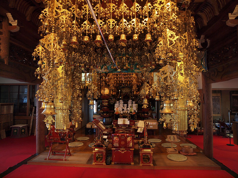 立源寺本堂祭壇 2009.2.10 13:45