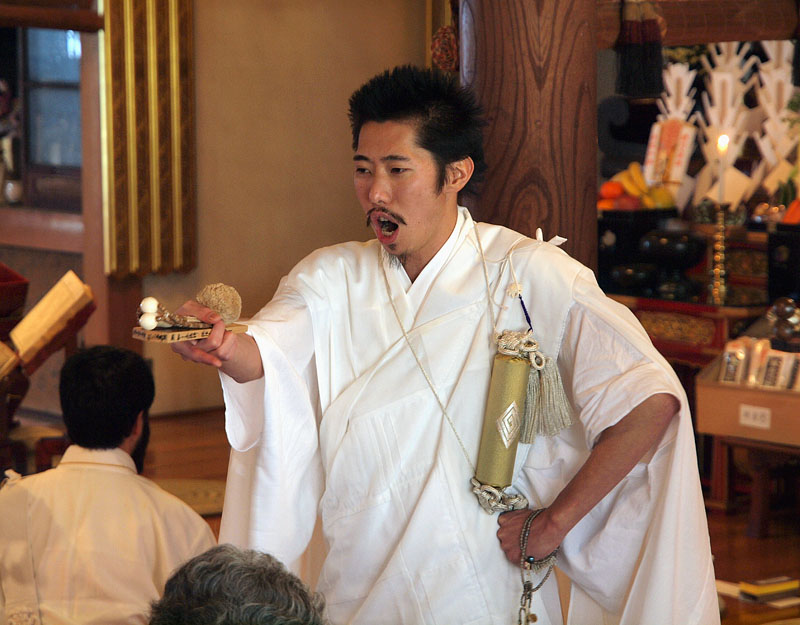 木釼による祈祷