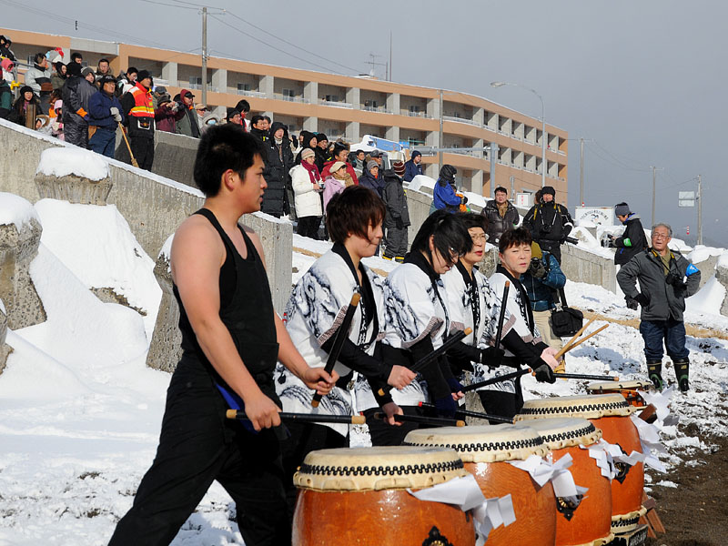 威勢の良い「みそぎ太鼓」