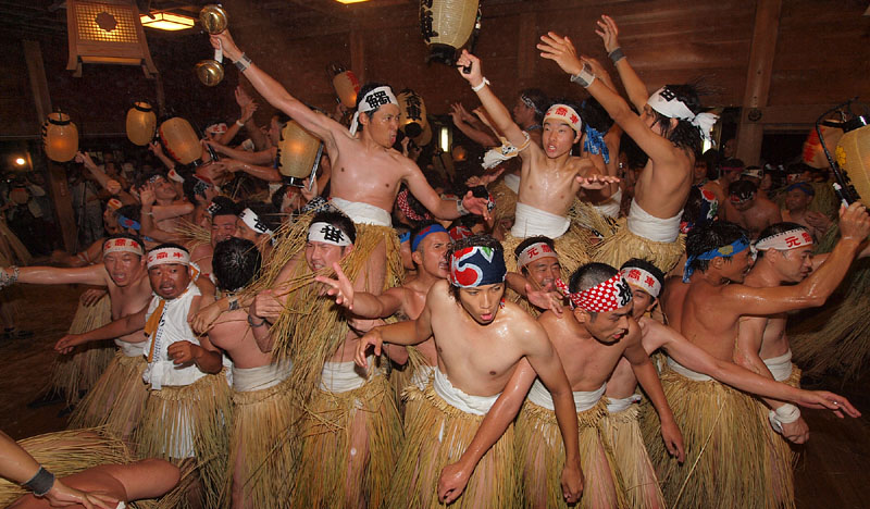 天下の奇祭「鬼踊り」/見付天神拝殿(静岡県磐田市) 2009.9.26. 23:00