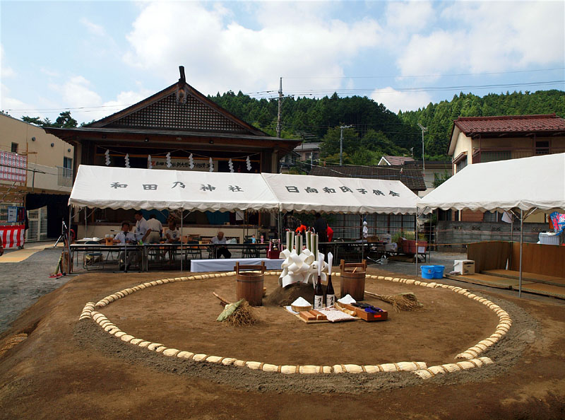 準備が整った相撲場